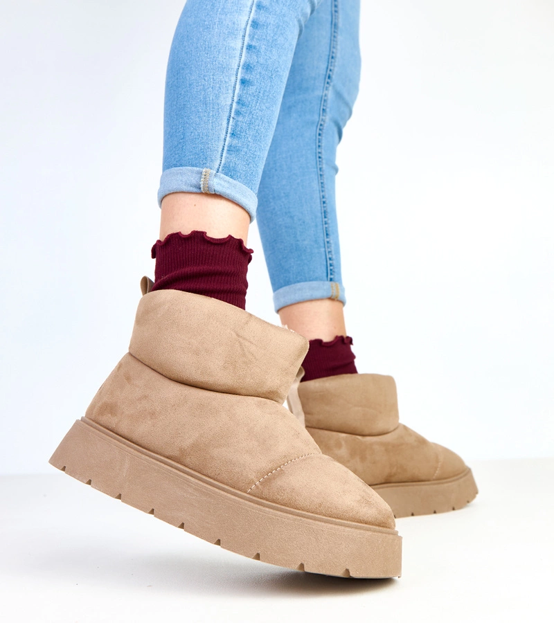 Tmavě béžové zateplené sněhule na platformě Ribeiro