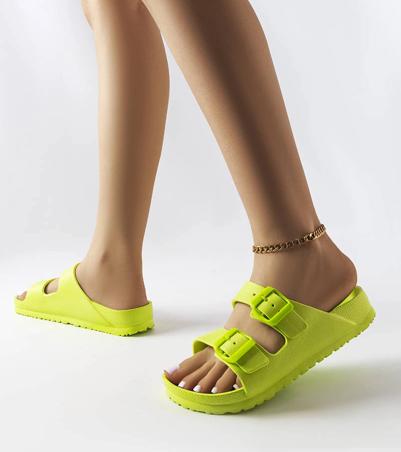 Zelené gumové žabky s přezkami Eugene