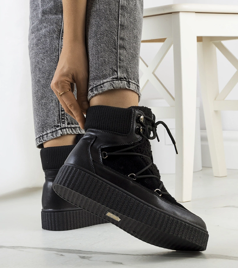 Dámské černé sněhule Laursen