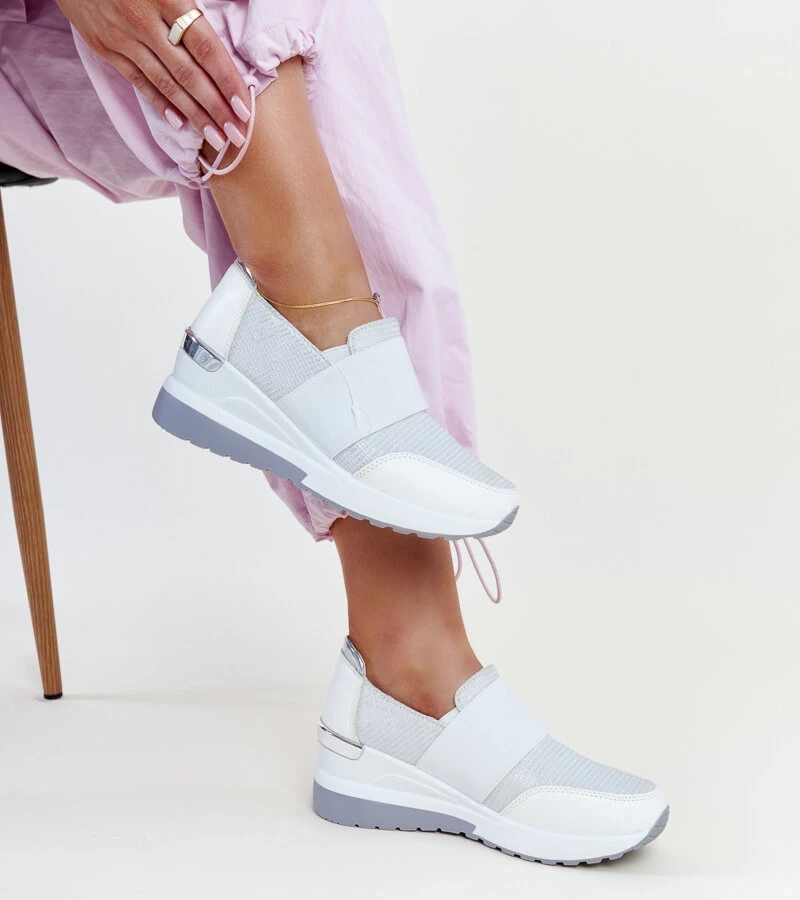 Bílé kotníkové tenisky Kallay