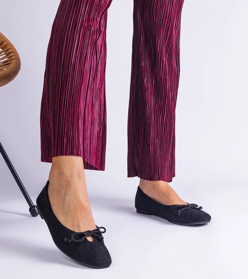 Černé baleríny s ozdobnou mašlí Pollinos