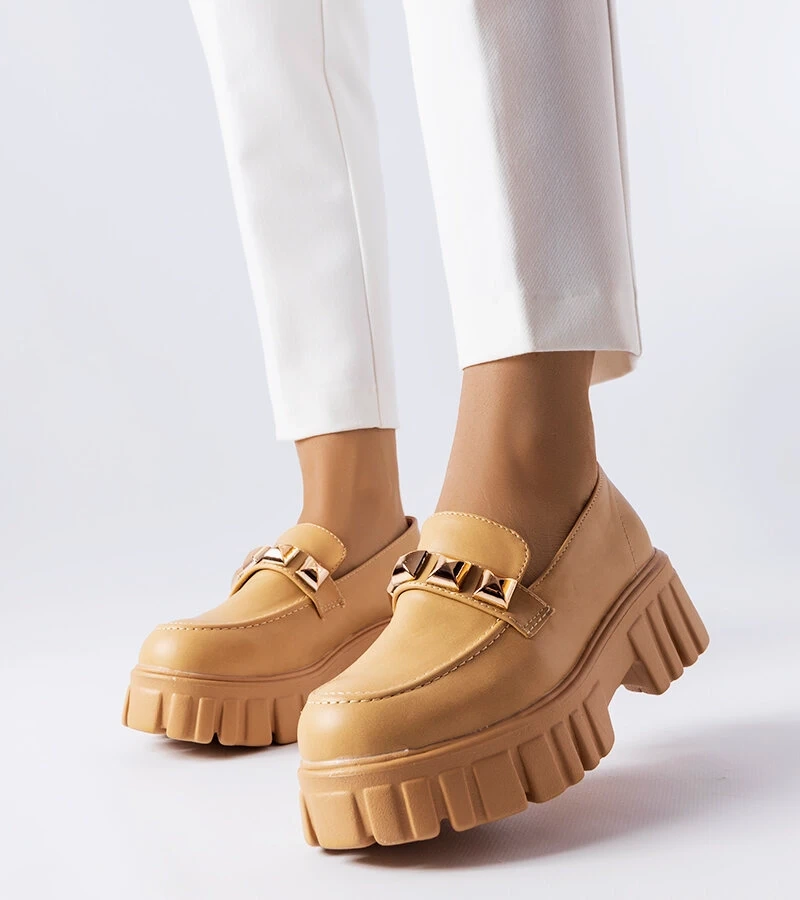Béžové mokasíny na platformě Frisco