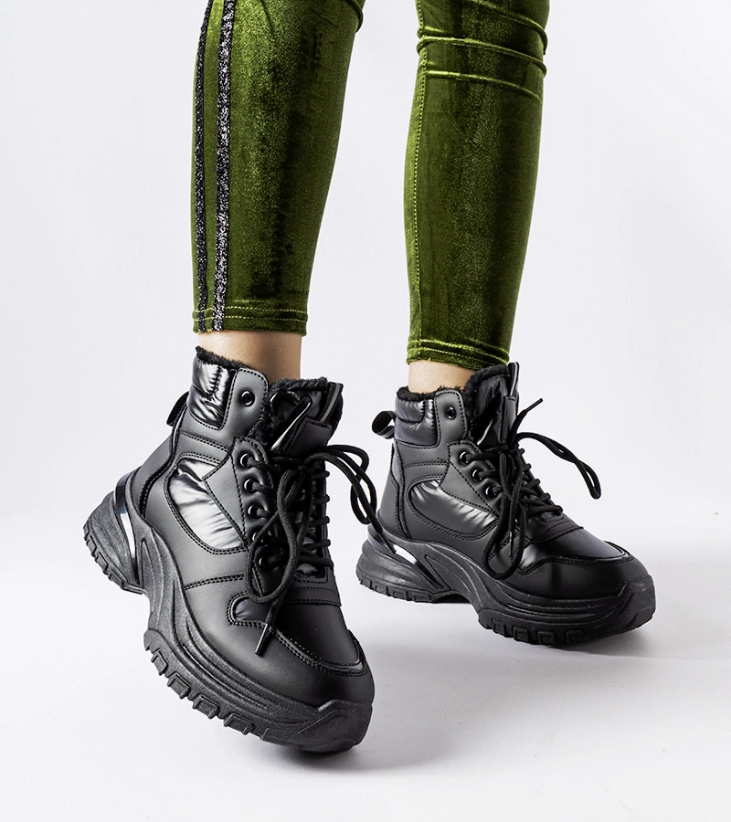 Černé sportovní zimní boty s výplní Giacinto