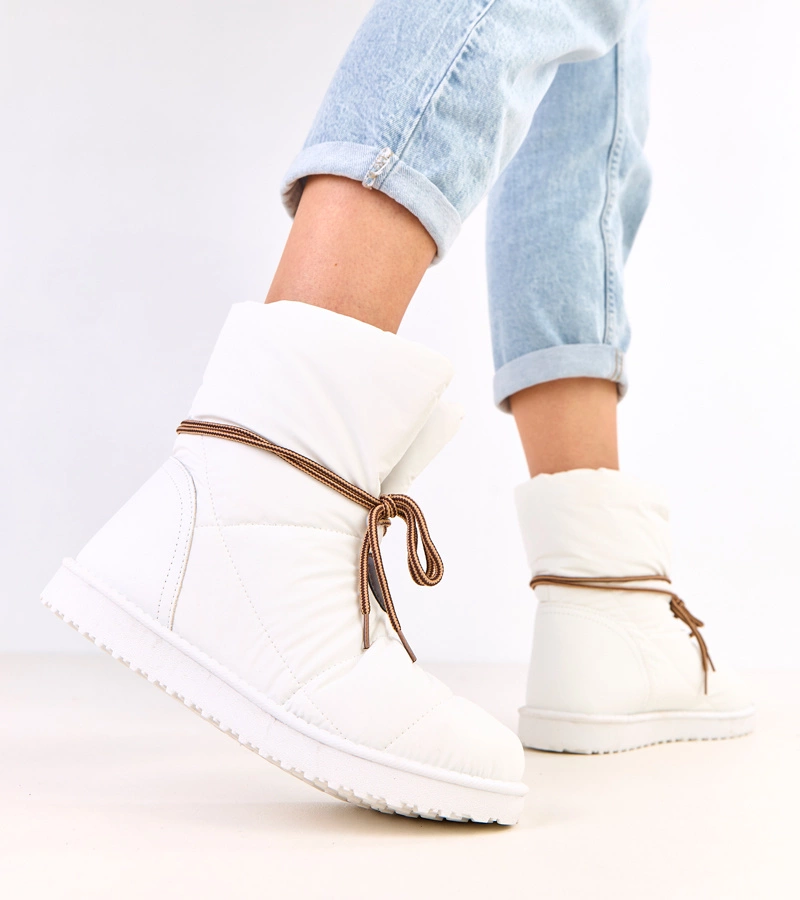 Bílé dámské sněhule s ozdobnou šňůrkou Temira