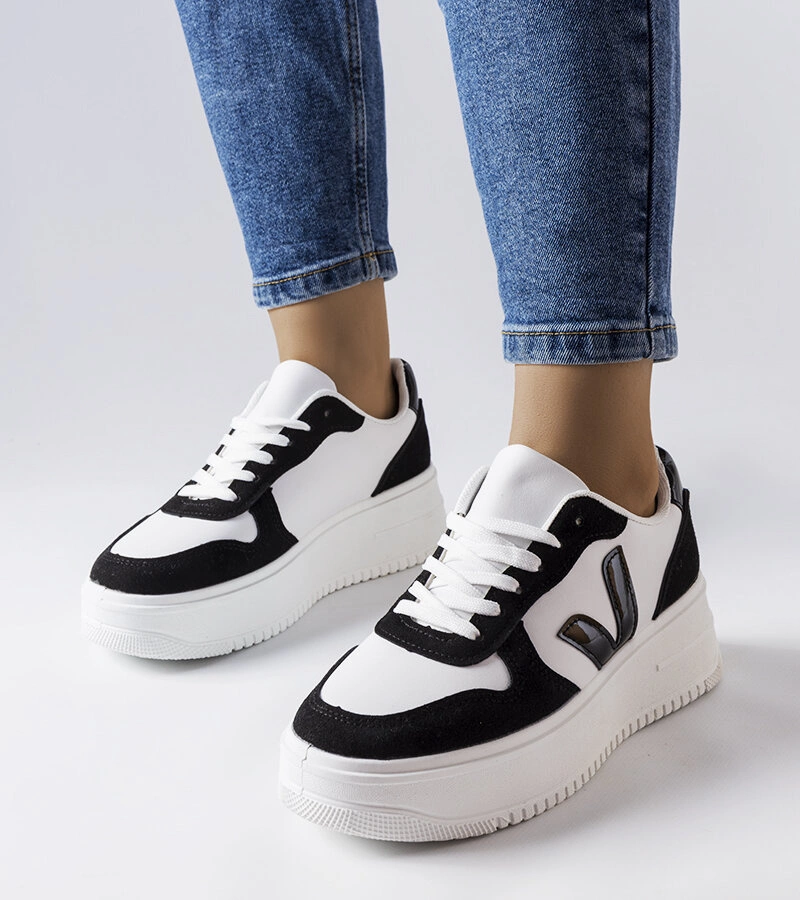 Černobílé tenisky na platformě Plouffe