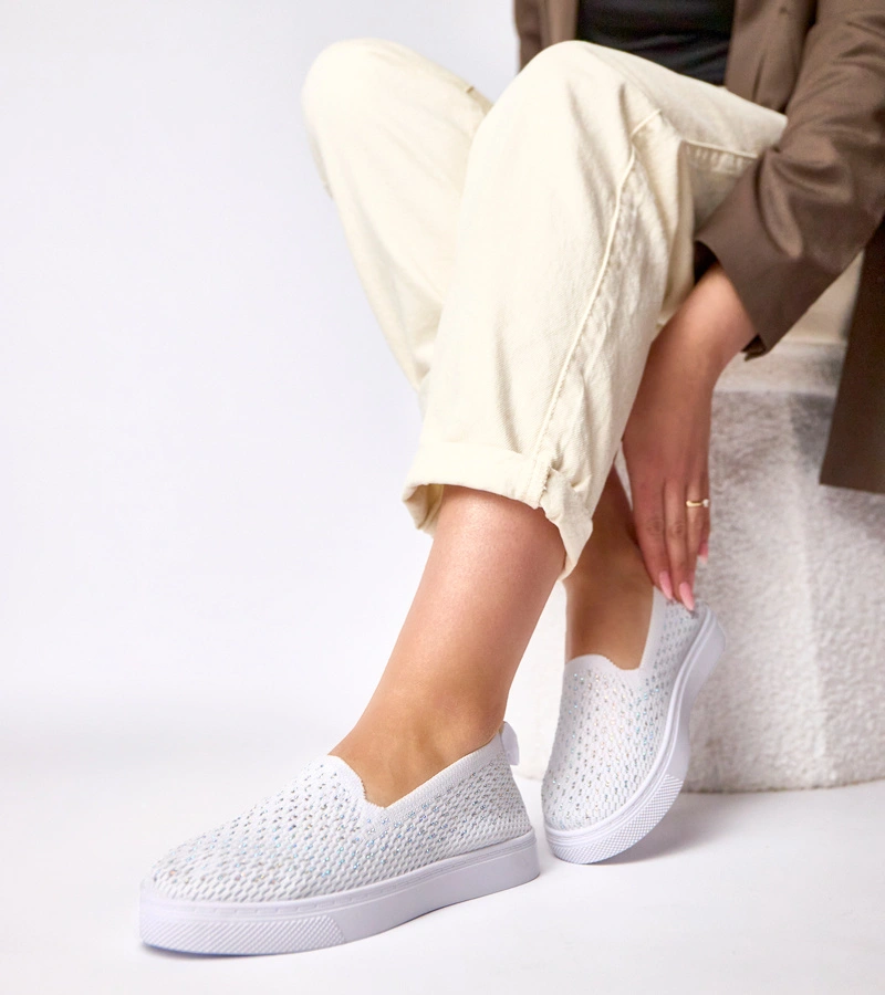 Bílé textilní nazouvací tenisky s kamínky Gabrielle