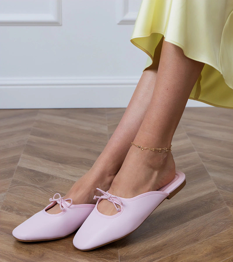 Růžové pantofle s plochou podrážkou Matila