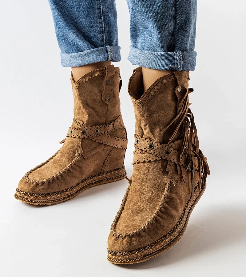 Teodata tmavě hnědé boty na podpatku