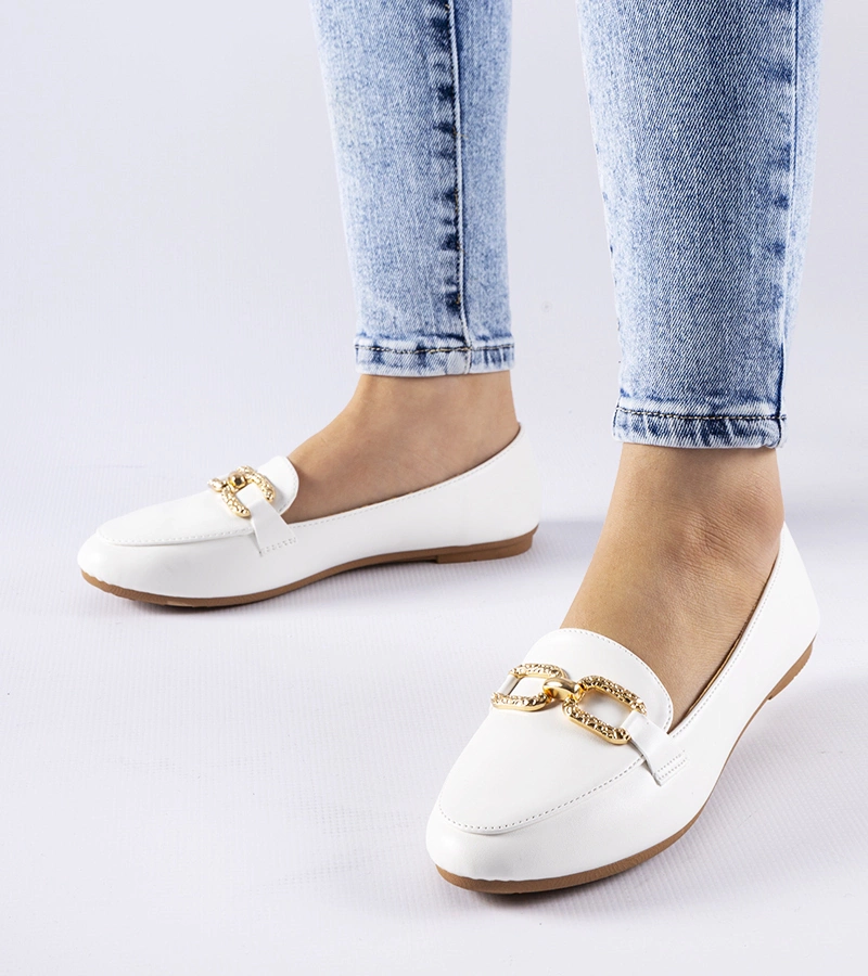 Bílé mokasíny se sponou Sovera