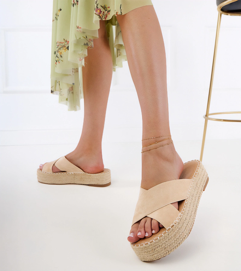 Béžové espadrilky s pásky na platformě Jerisa