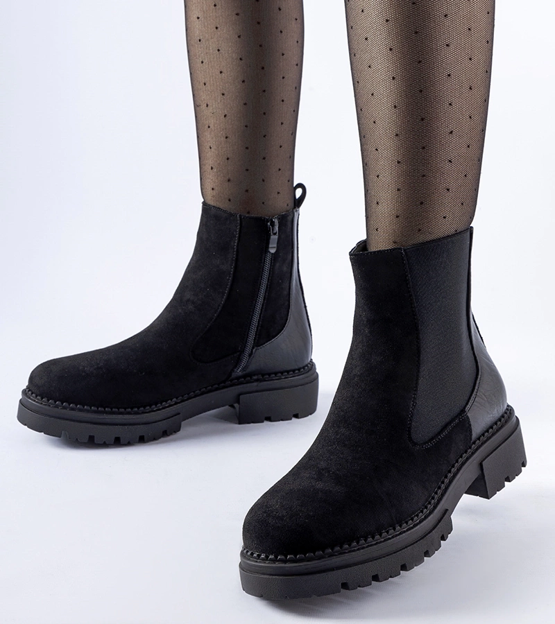 Černé kotníkové boty s robustní podrážkou Hodges