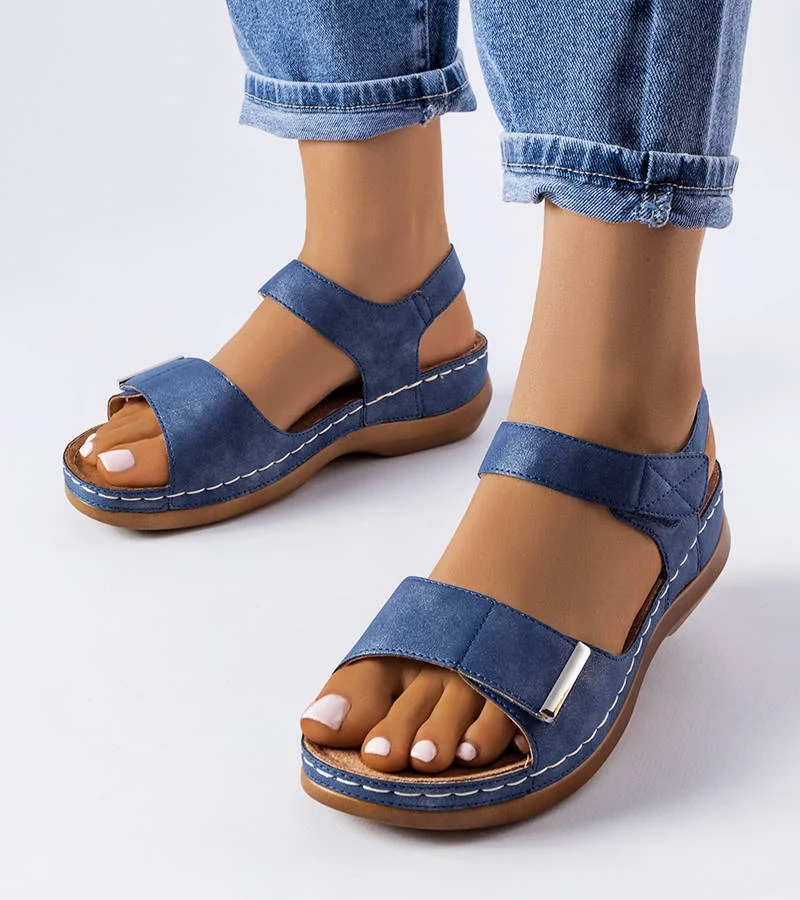 Námořnicky modré sandály Vallis na nízkém podpatku