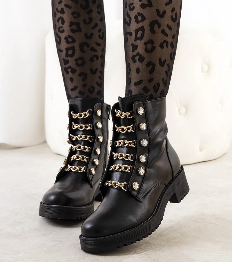 Trapeři Black Curiel