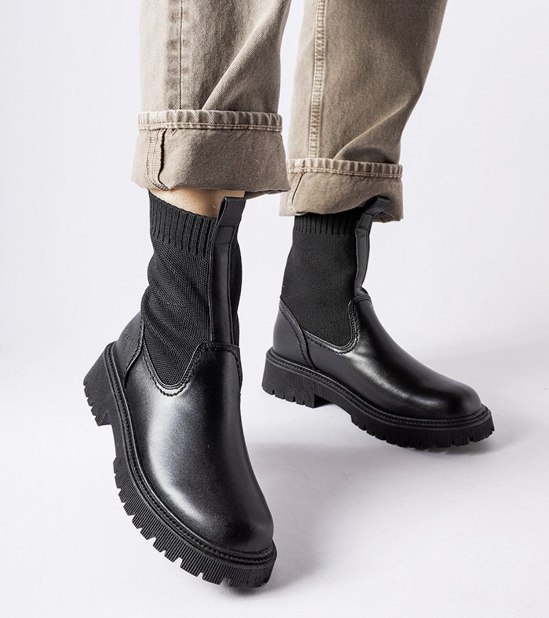 Černé slip-on botky Big Star MM274543