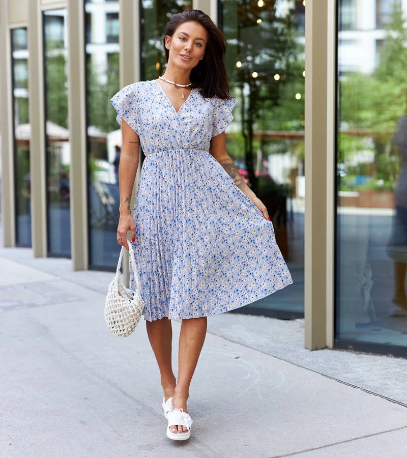 Modré plisované květinové šaty Viminale