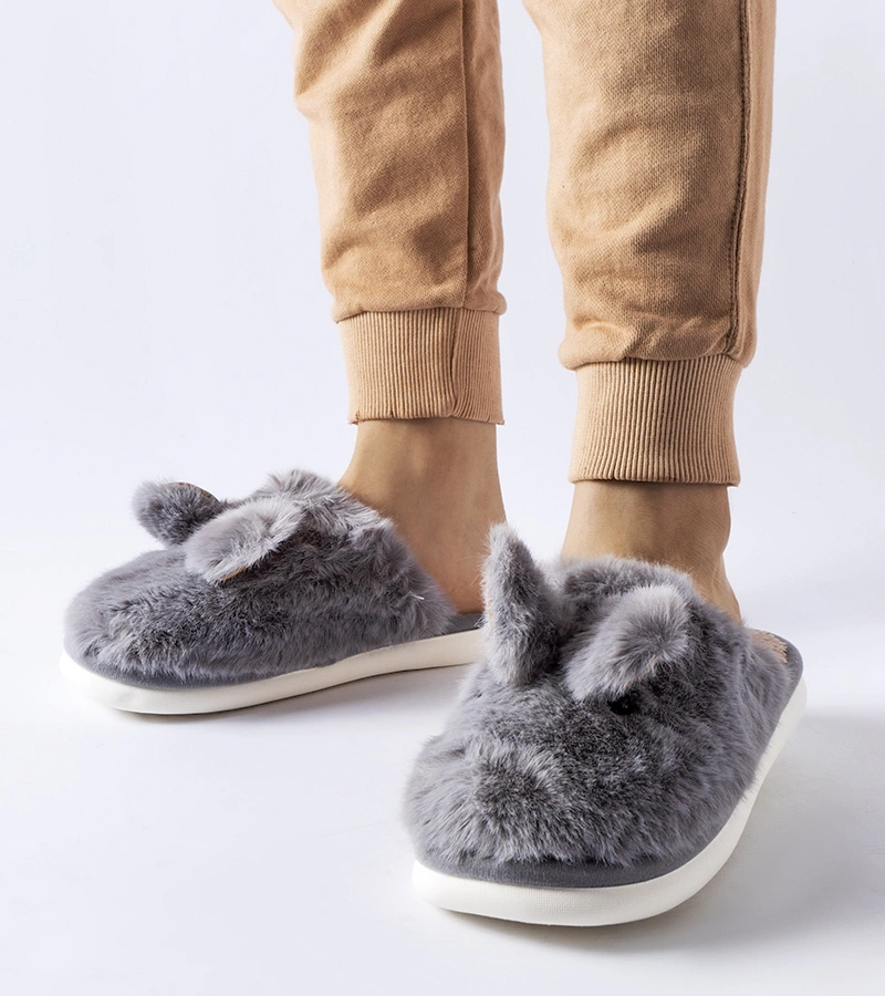 Šedé teplé pantofle s ušima Daniele