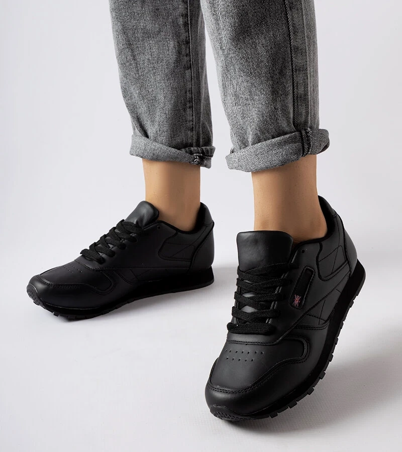 Poulsen černé klasické tenisky