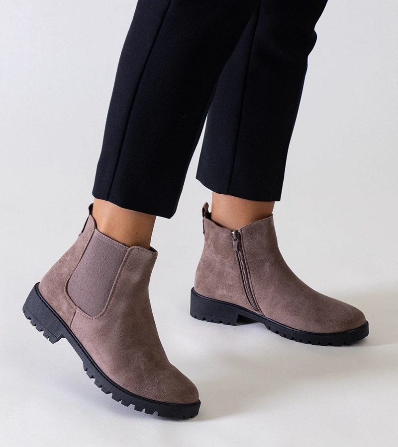 Hnědé klasické casual boty z eko-kůže Saber.