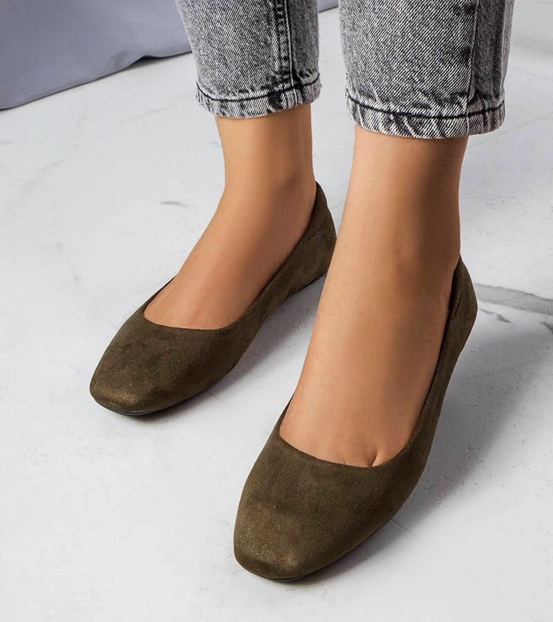 Černé baleríny Jules z eko semiše