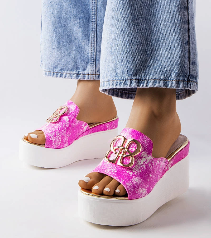 Růžové žabky Havanna na podpatku