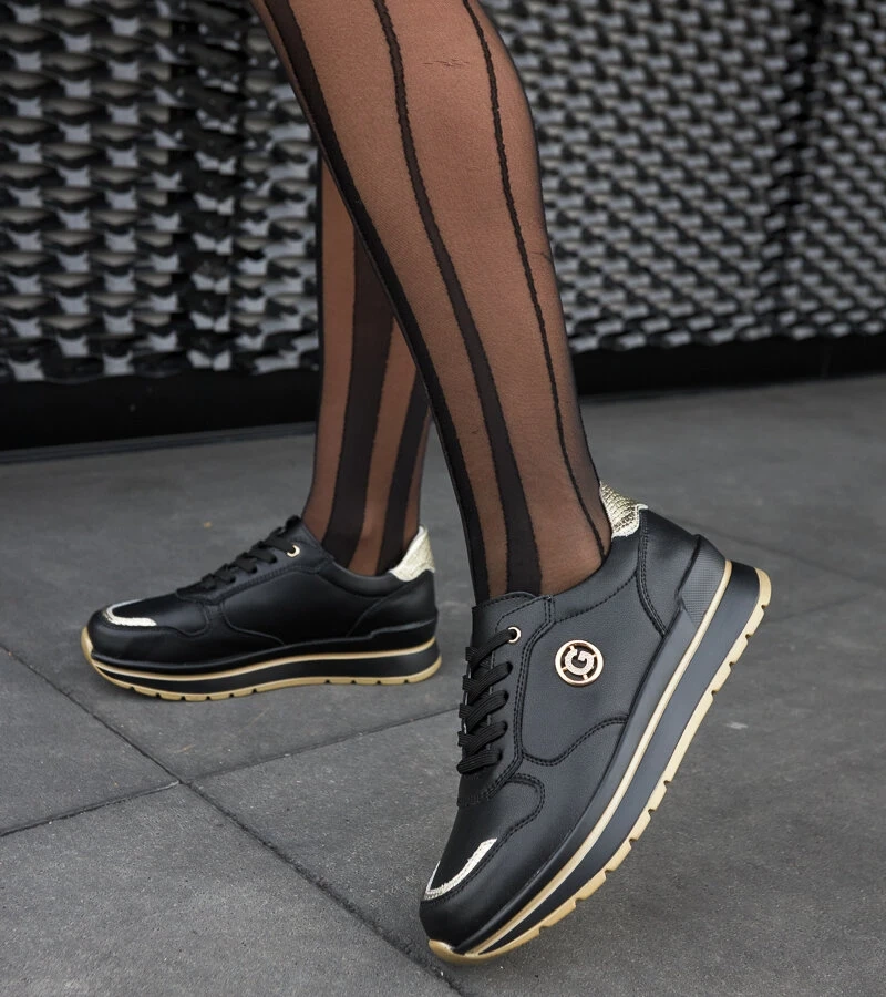 Černé kožené boty s cirkóny Bergamaschi