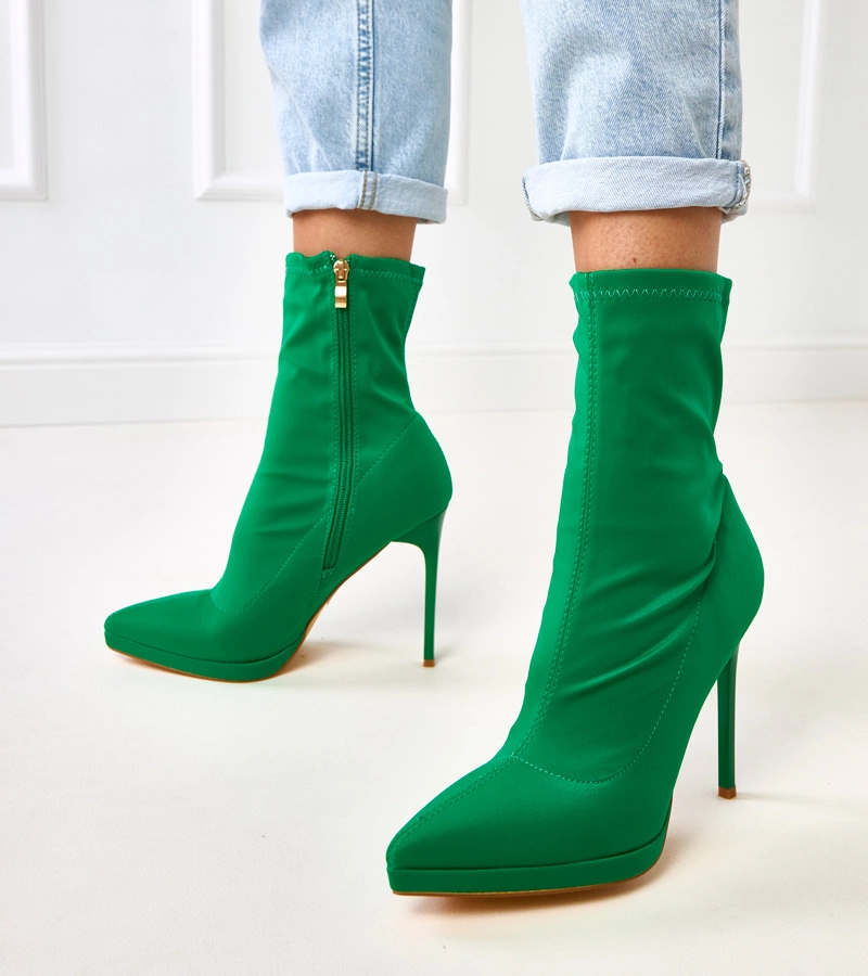 Zelené saténové kotníkové boty na jehlovém podpatku Jaime