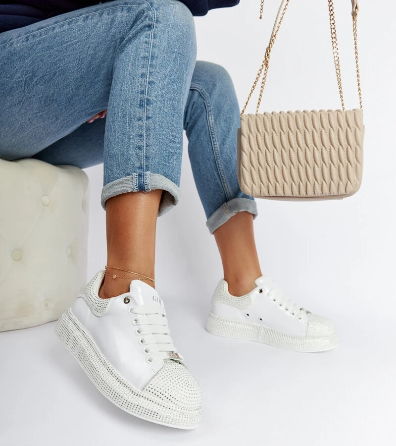 Bílé tenisky se zirkony GOE NN2N4011