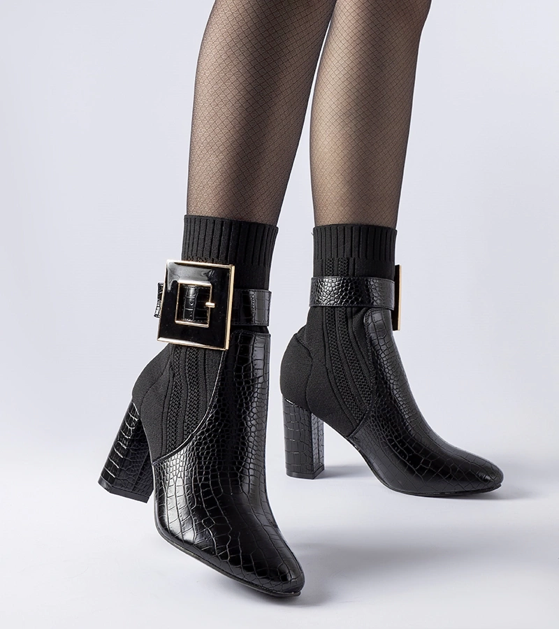 Černé ponožkové botky s motivem zvířat Enrice