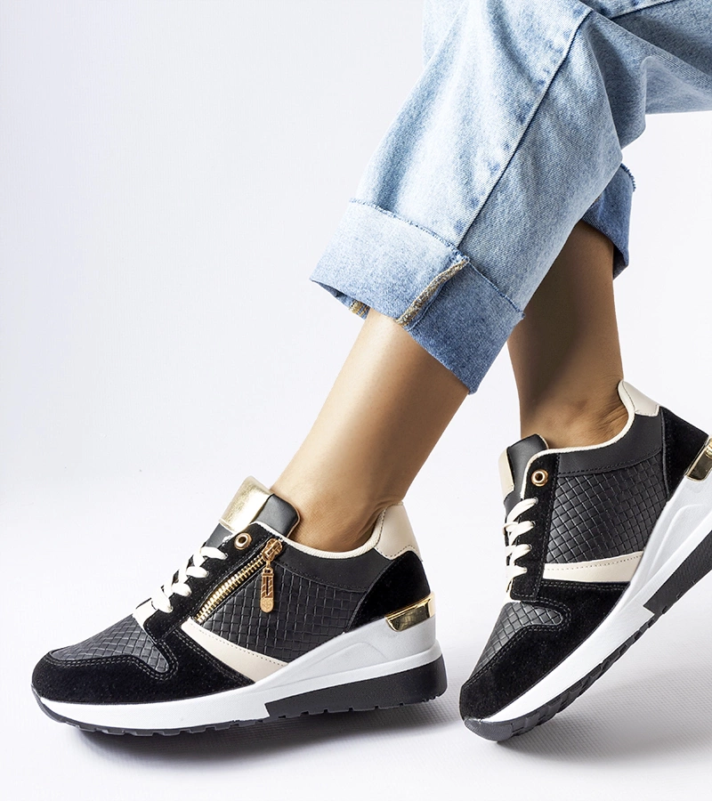 Černé tenisky na platformě Ashland