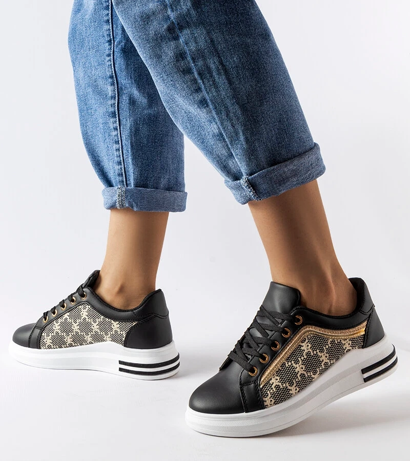 Černé tenisky se zlatou vložkou Agostina