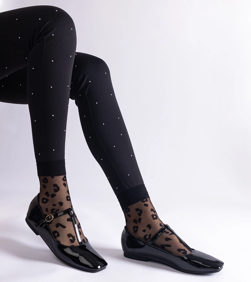 Černé lakované balerínky s páskem Marseille