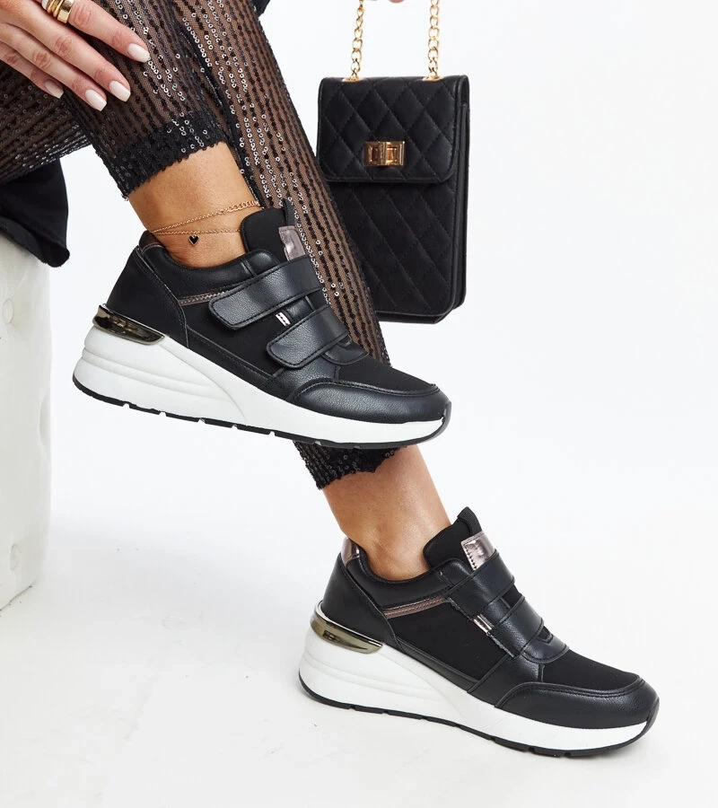 Černé tenisky na platformě se suchými zipy Orly