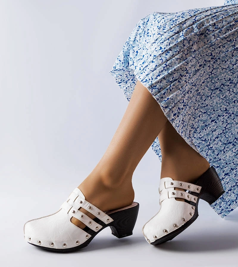 Bílé žabky Custer clog