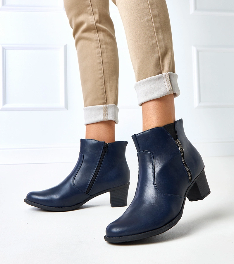 Námořnické kotníkové boty na podpatku od Seramonina