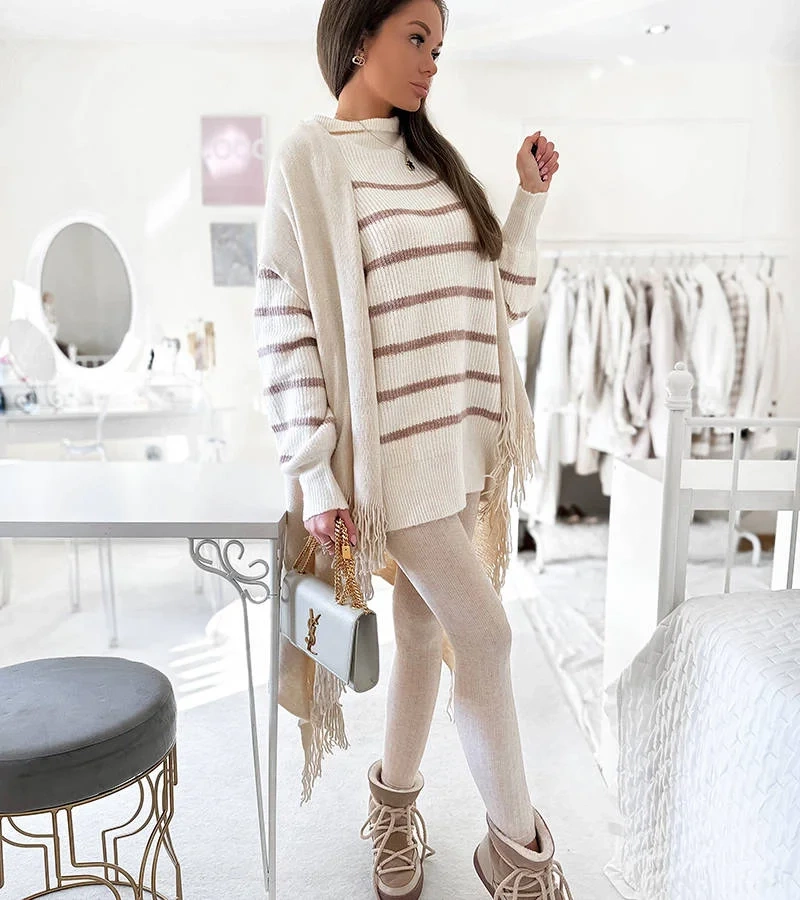 Béžový přehoz s třásněmi June