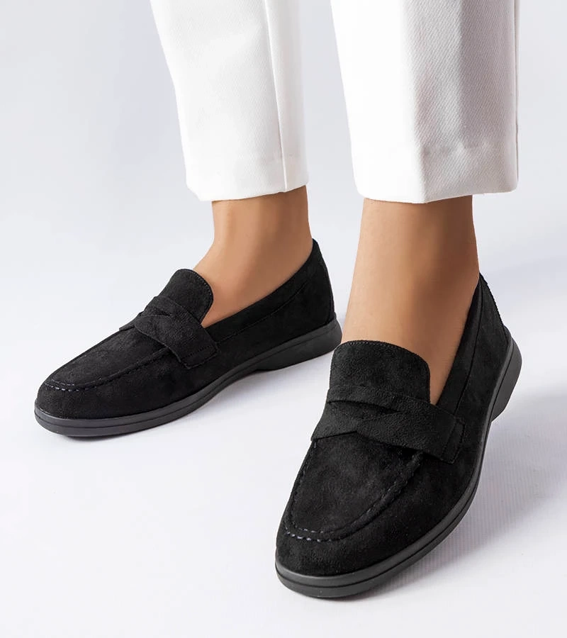 Černé mokasíny z eko semiše od společnosti Ferragus