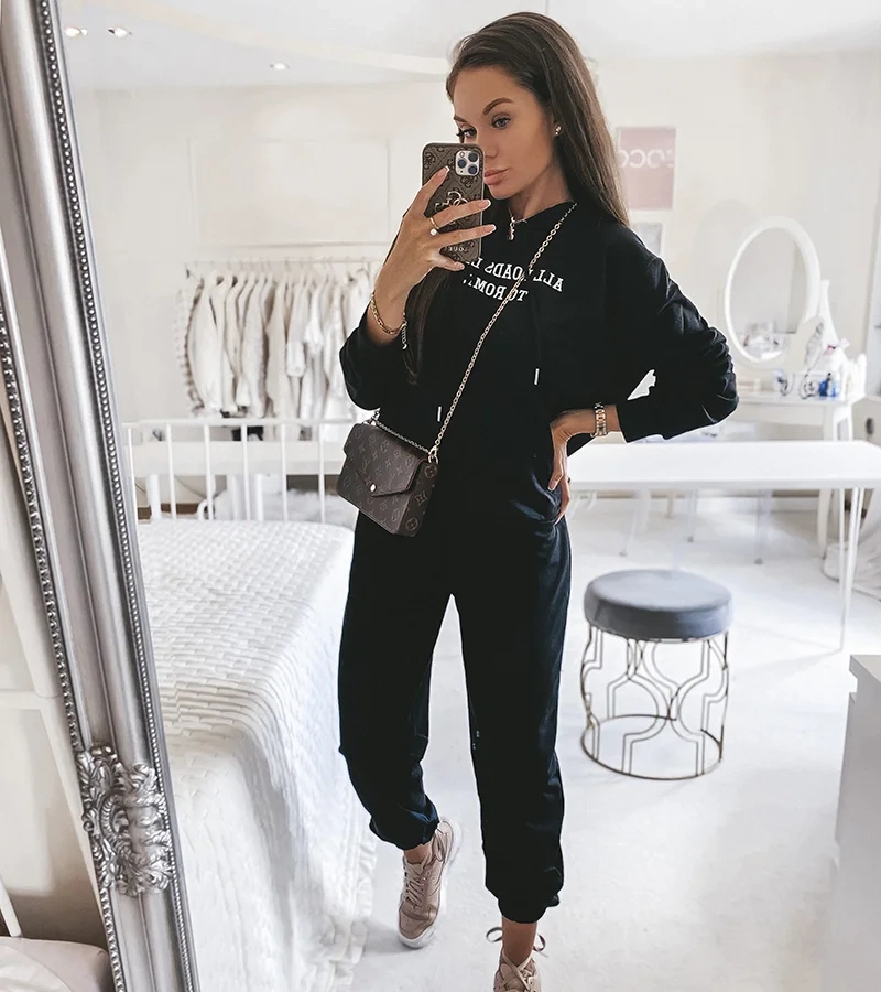 Černá dvoudílná sada s kapucí Alcide