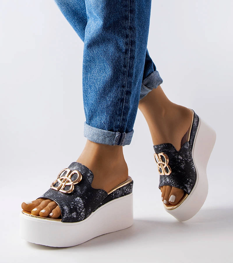 Černé žabky Havanna na podpatku