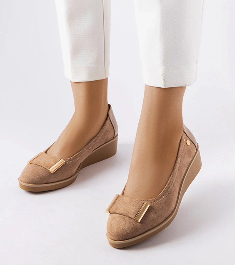 Hnědé baleríny s koženou stélkou Kajla