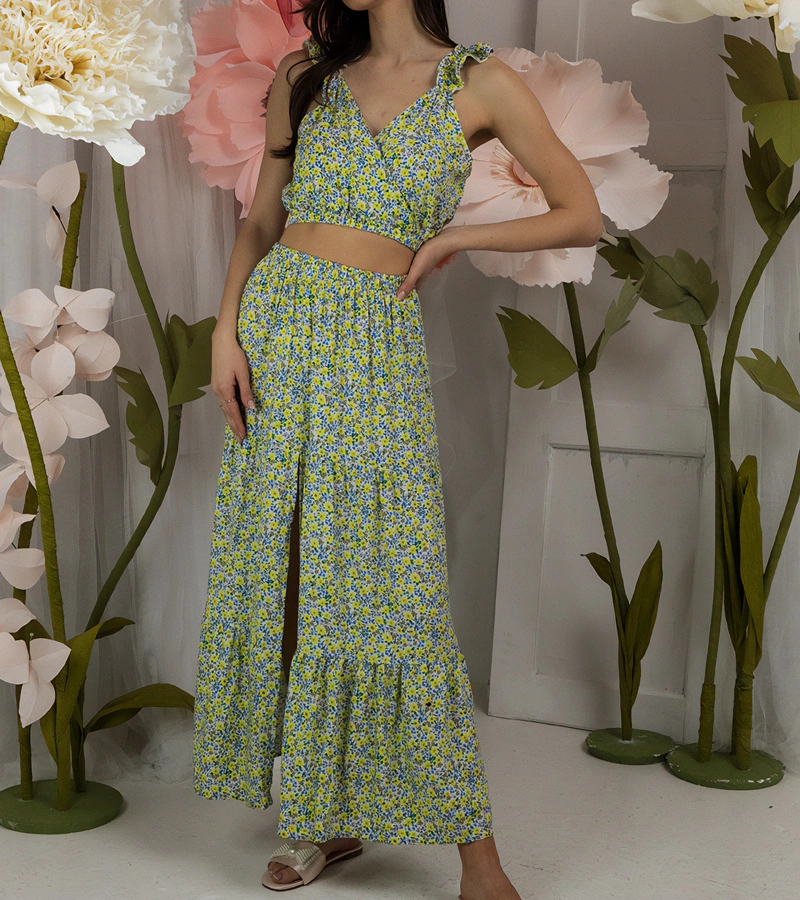 Žlutá souprava s topem a sukní Alvisa