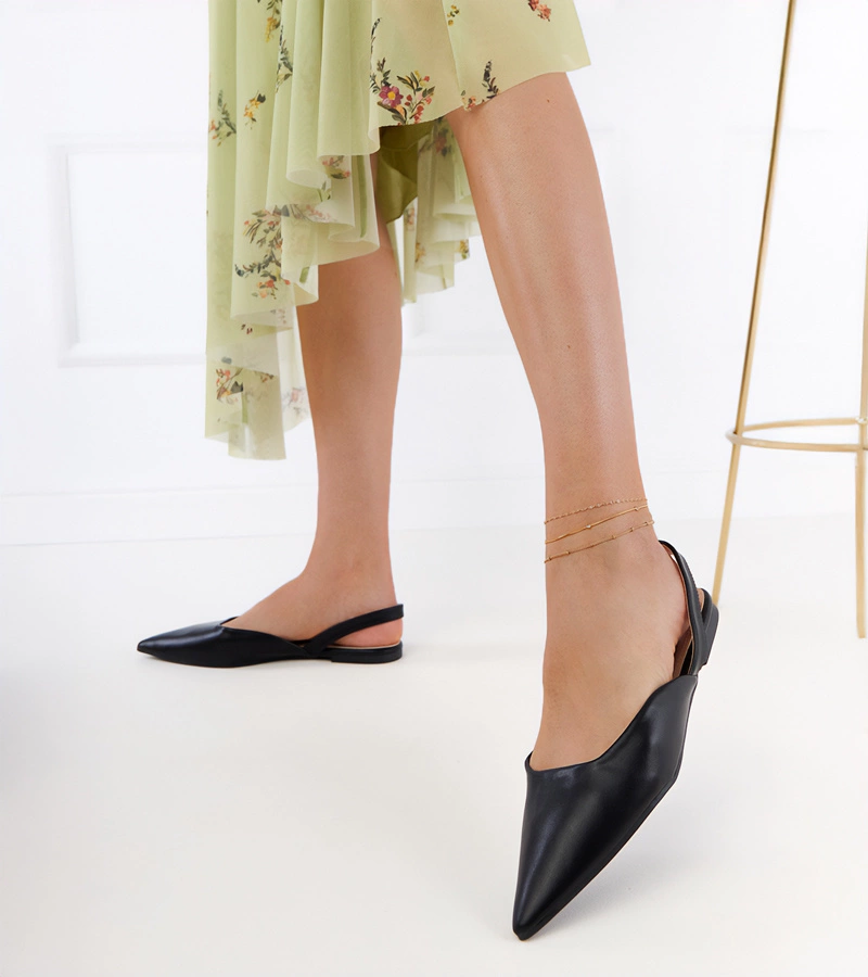 Černé baleríny na plochém podpatku Keliya