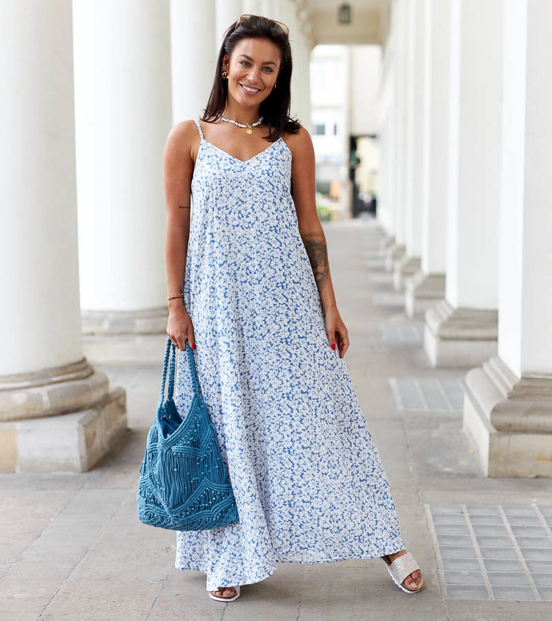 Modré volné šaty značky Giona