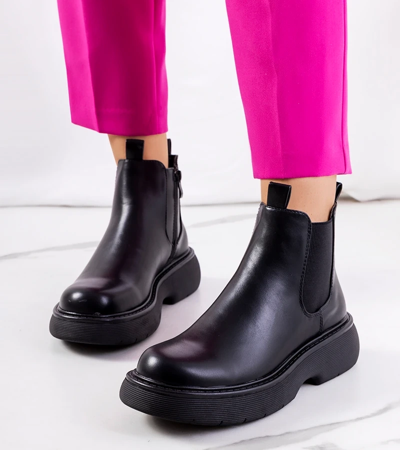 Black boty Cromer glans