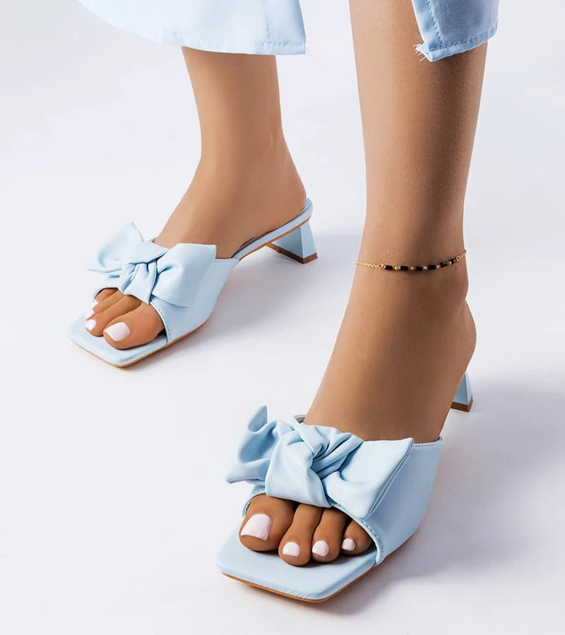 Modré žabky na podpatku s mašlí Oak