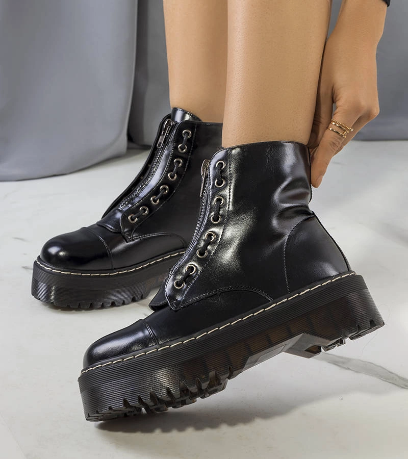 Černá platforma Kenti boty