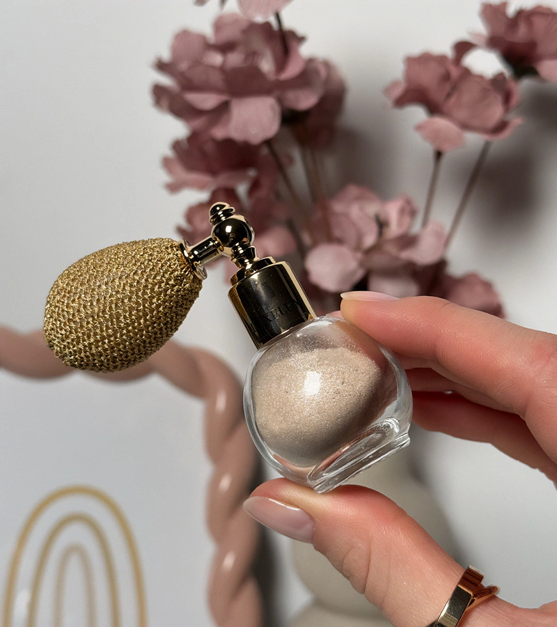 Rozjasňovač na obličej LUXELUX 02, 2,2 g