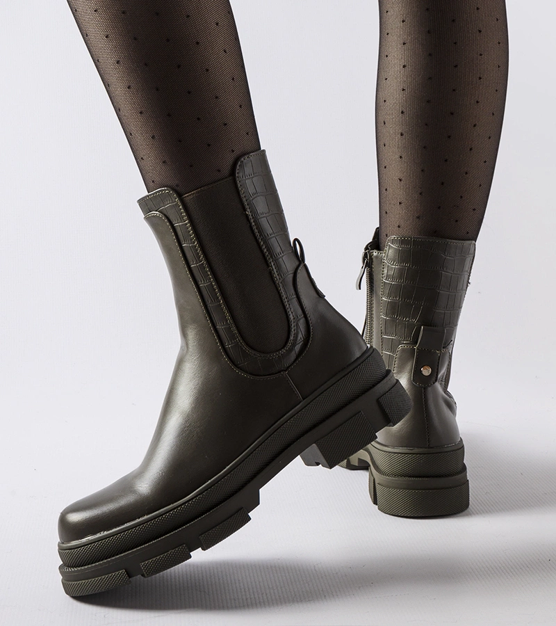 Zelené trekové boty s masivní podrážkou Torina