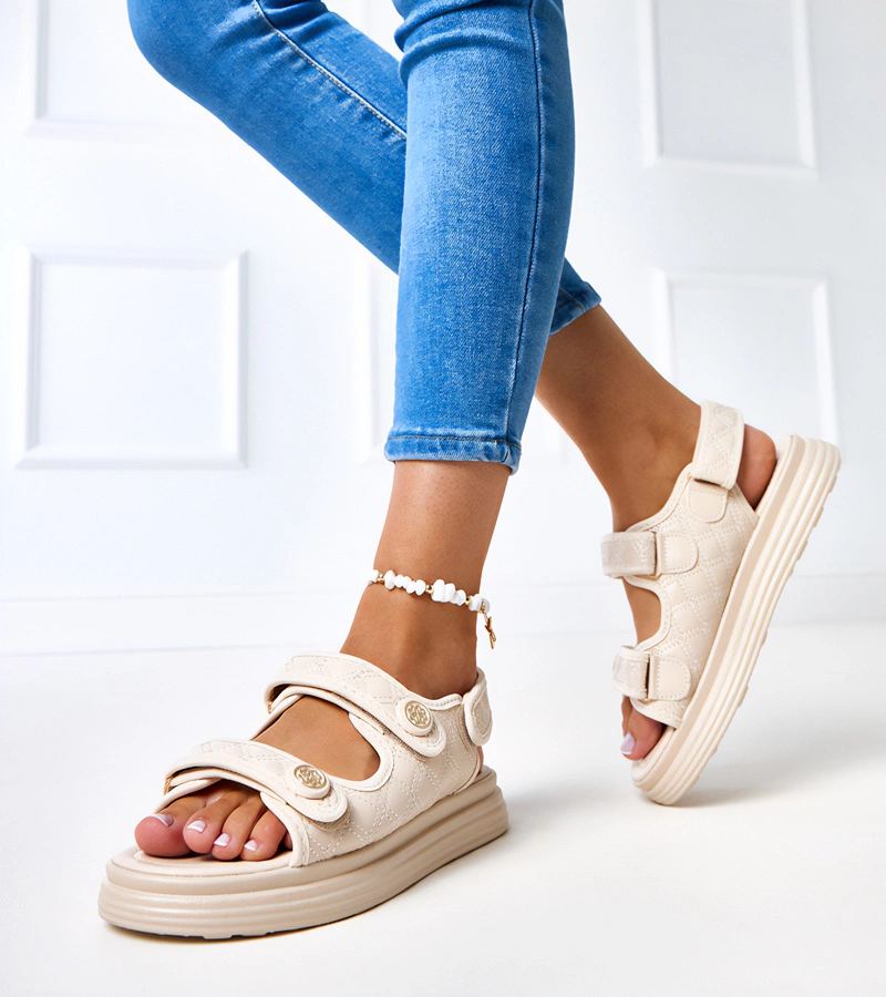 Béžové sandály s nastavitelnými pásky Brodni