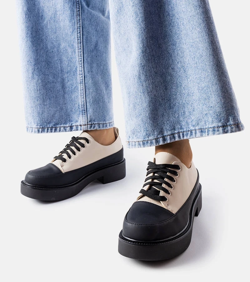 Béžové polobotky Merico s plochým podpatkem