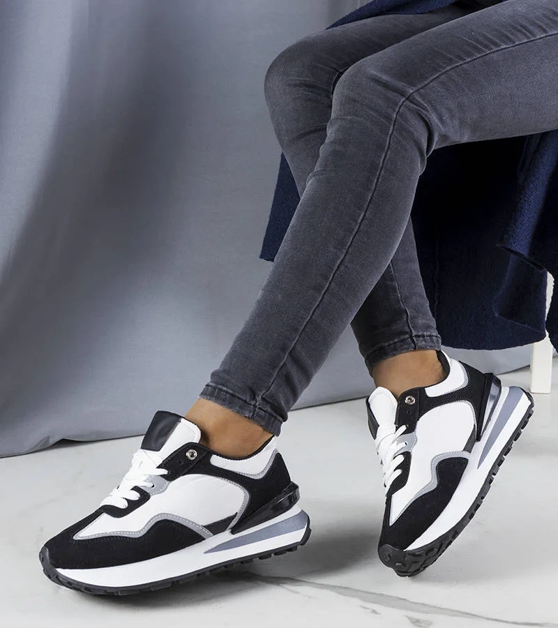 Černé tenisky na platformě Genevieve